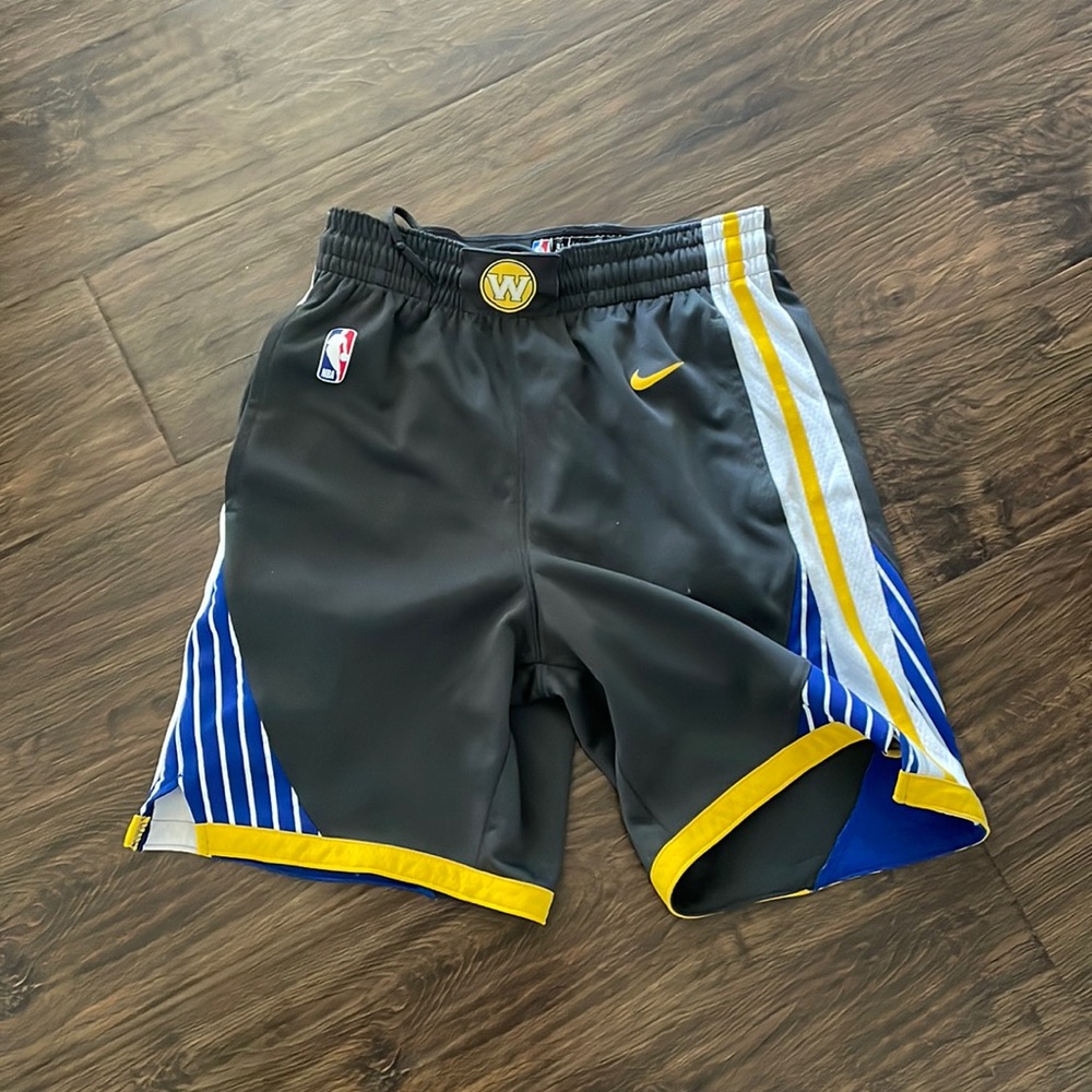 Used Golden State Warriors Basketball Shorts size 30 Medium